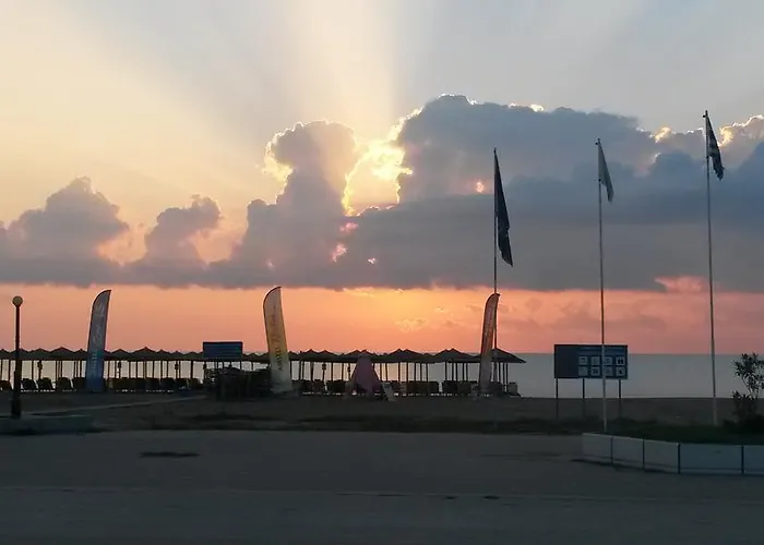 Giorgos Sea View